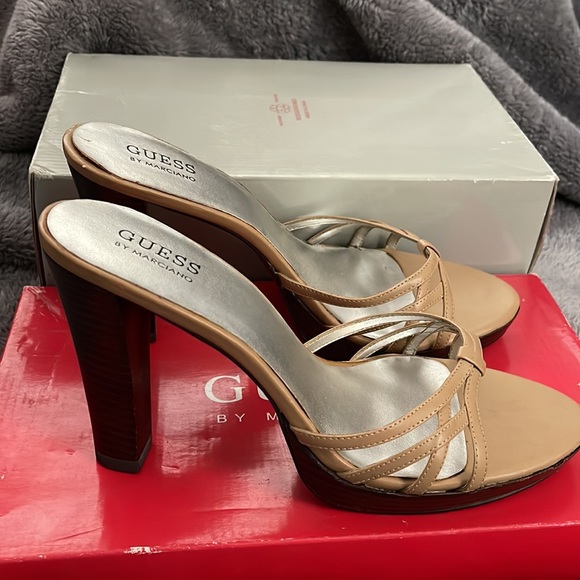 Vintage Guess Platform Sandals - Picture 2 of 8